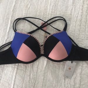 NWT bathing suit top